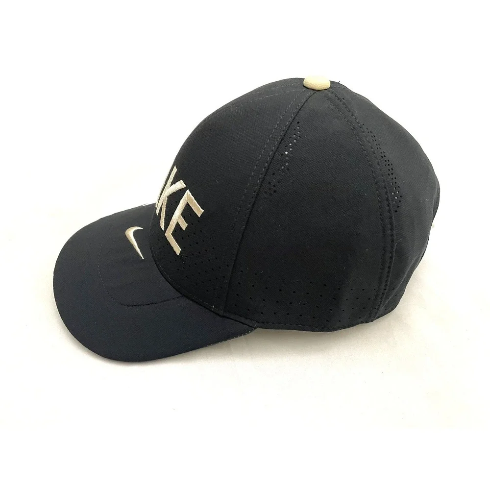 NEW Wake Forest TEAM ISSUED Nike On-Field Lightweight Hat Black One‎ Size